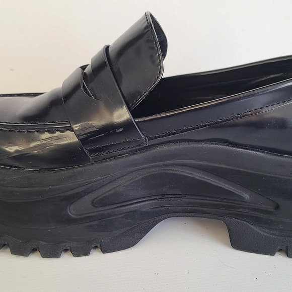 ZARA Chunky Trafaluc Shoes Womens Size 38 US7 Black Patent Leather Pre Owned - Picture 6 of 9